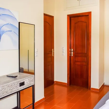 Zoe's Flat Megali Ammos アパート